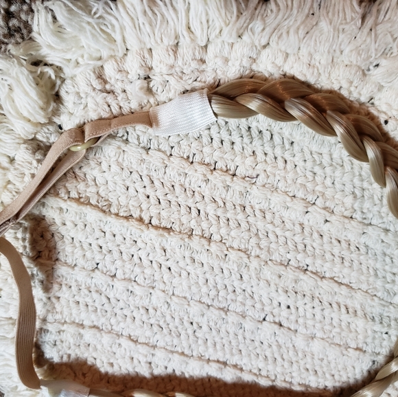 Braided headband, synthetic hair - Picture 7 of 7